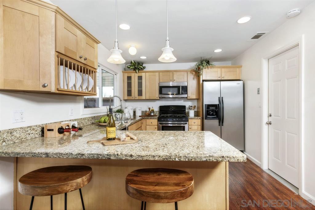 9771 Ramo Road Santee, CA 92071 - Photo 10 of 25 Gallery Image 10