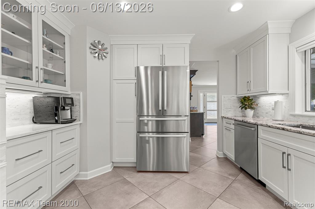 137 North Brady Road Dearborn, MI 48124 - Photo 16 of 72