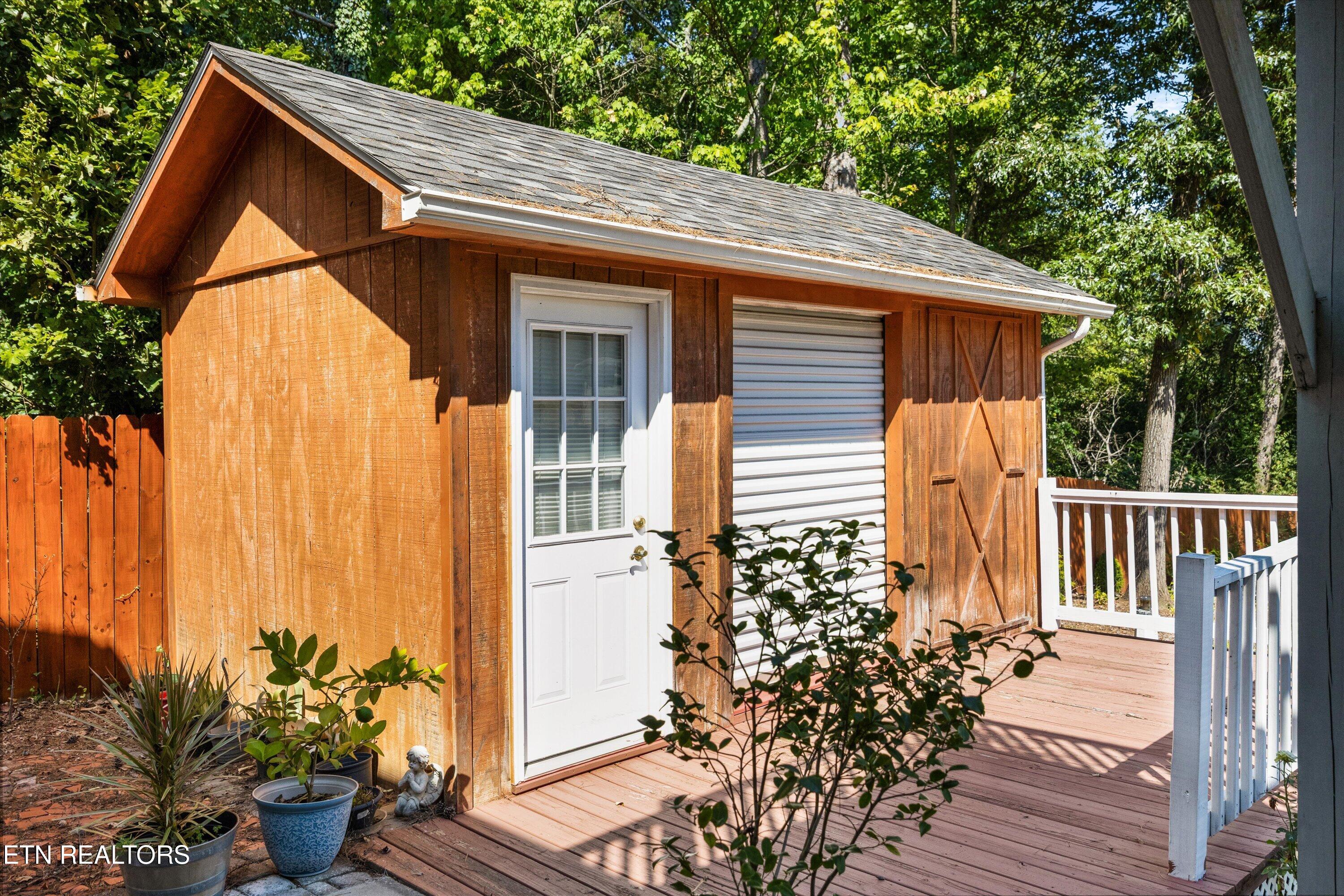 212 Cogdill Road Knoxville, TN 37922 - Photo 28 of 51 33-212 Cogdill Rd31