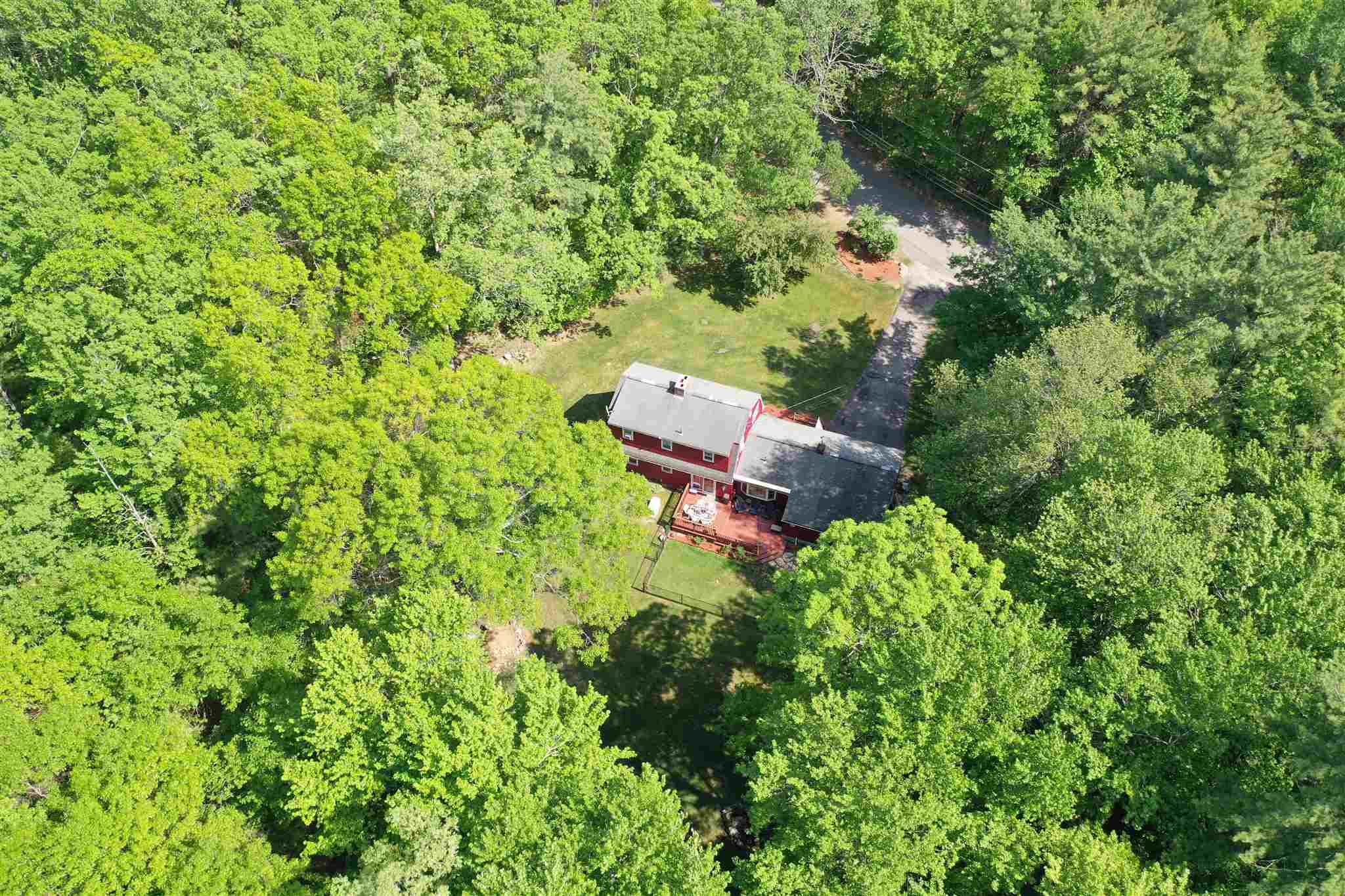 10 Reeds Ferry Way Merrimack, NH 03054 - Photo 4 of 39