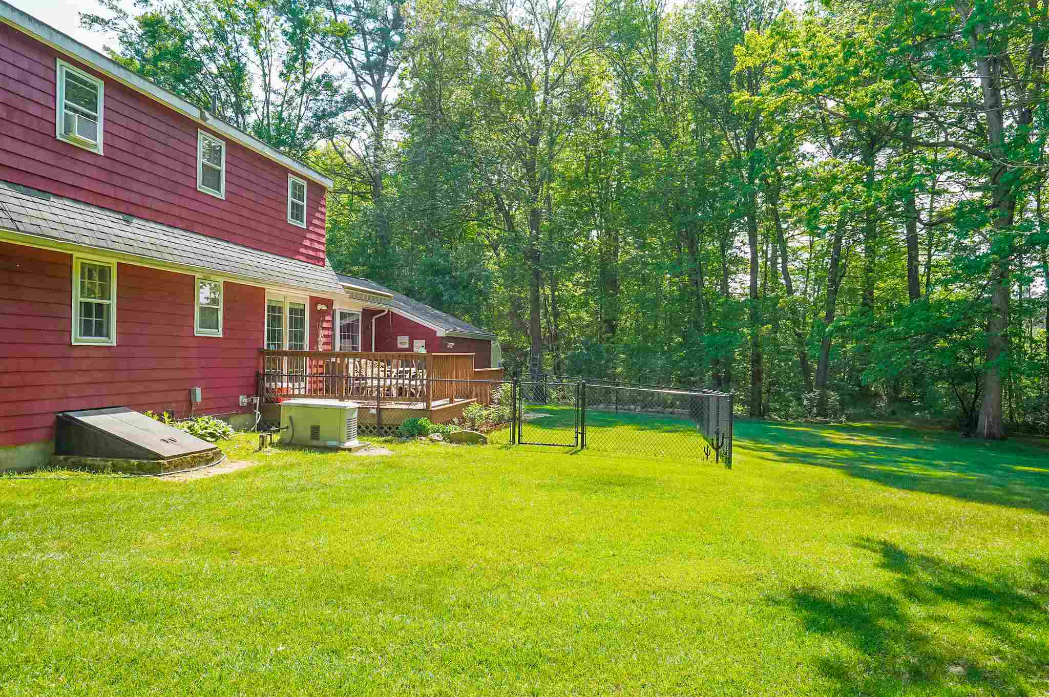 10 Reeds Ferry Way Merrimack, NH 03054 - Photo 10 of 39