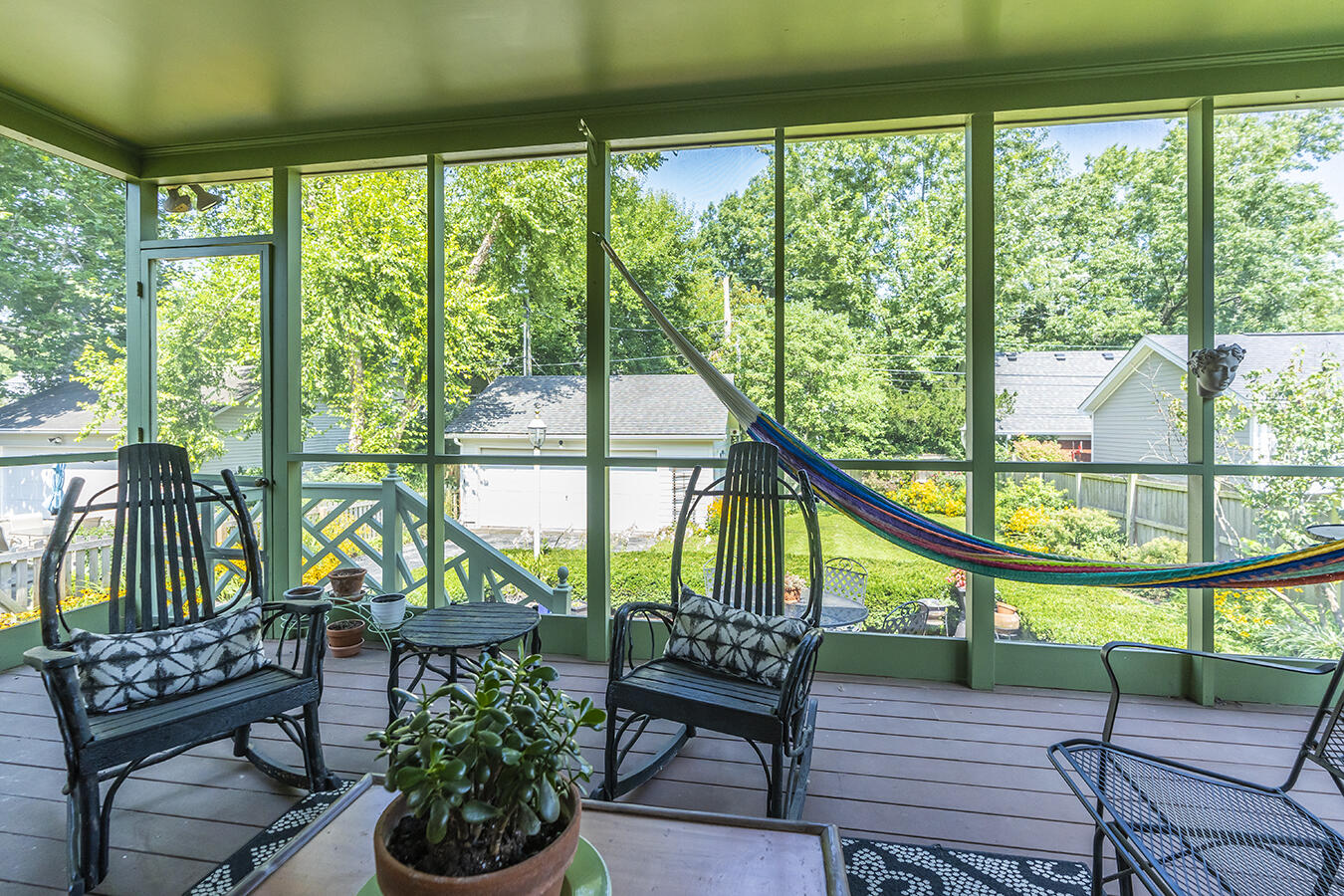 205 Ridgeway Road Lexington, KY 40502 - Photo 23 of 30 205ridgeway25 copy