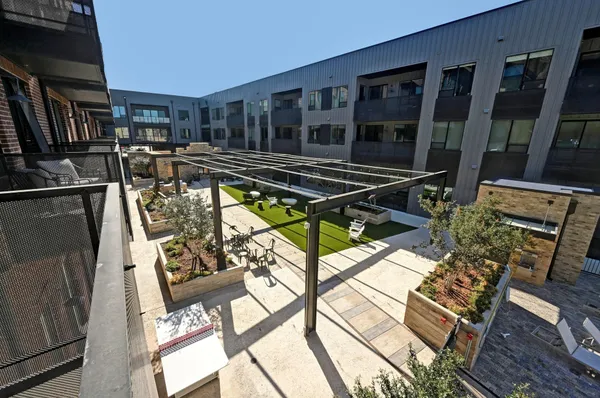 $1,900 | 4510 Terry-O Lane, Unit 208, Austin, TX 78745