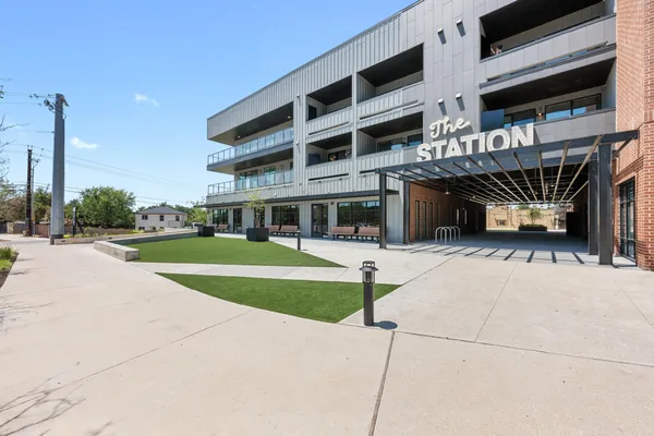 $1,900 | 4510 Terry-O Lane, Unit 208, Austin, TX 78745