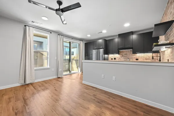 $1,900 | 4510 Terry-O Lane, Unit 208, Austin, TX 78745