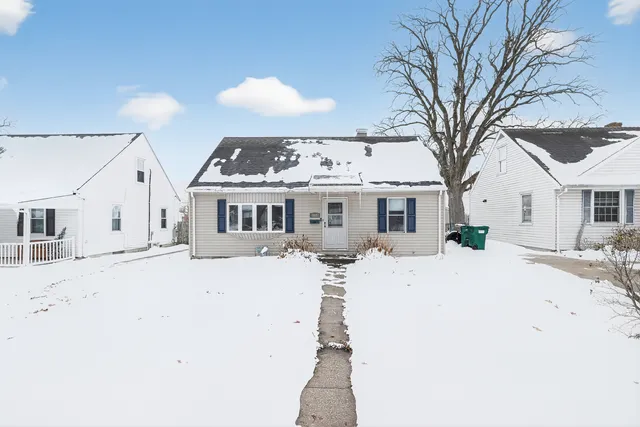$157,500 | 560 Beckman Drive, Kankakee, IL 60901