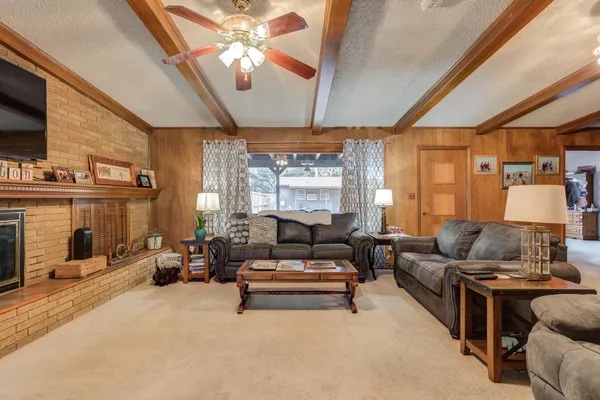 $489,000 | 902 West 6th Street, Idalou, TX 79329