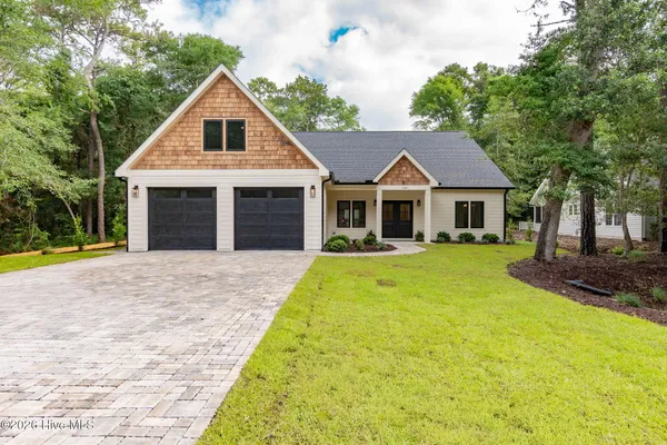 $1,285,000 | 138 Mimosa Boulevard, Pine Knoll Shores, NC 28512