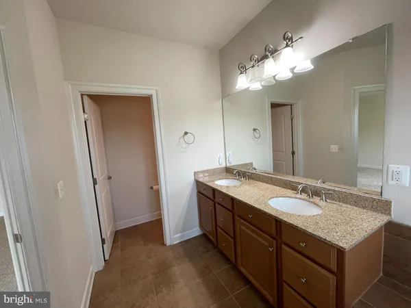 $3,700 | 44388 Foxthom Terrace, Ashburn, VA 20147