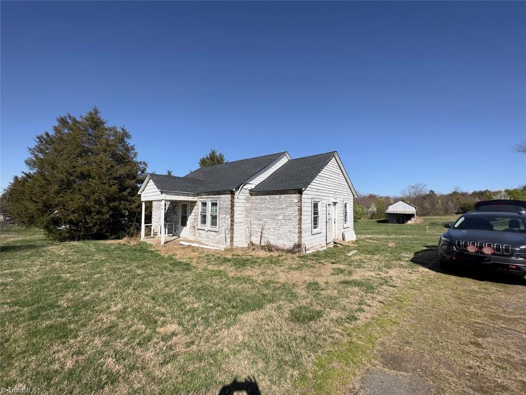 1195 Perch Road Pinnacle, NC 27043 - Photo 1 of 17