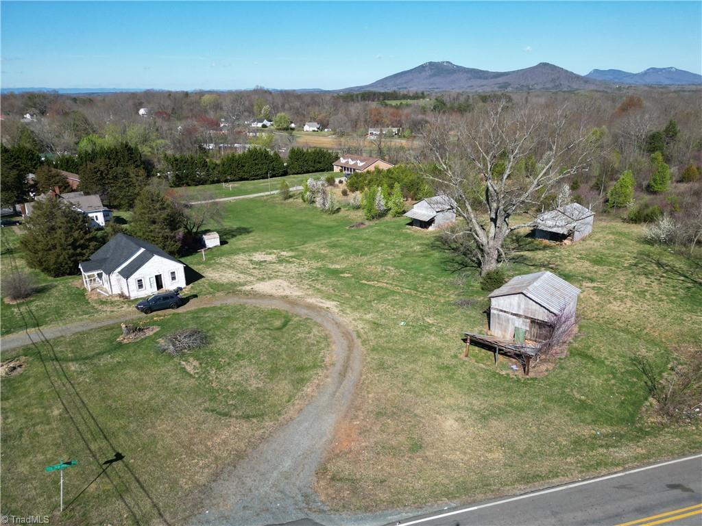 1195 Perch Road Pinnacle, NC 27043 - Photo 11 of 17