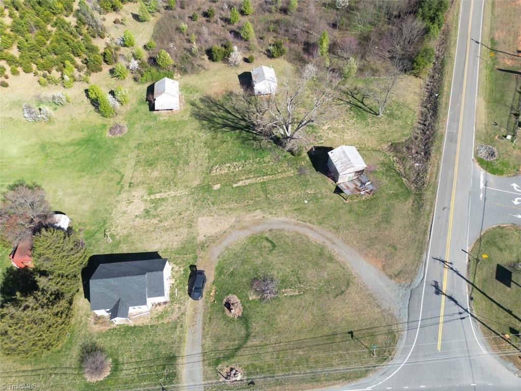 1195 Perch Road Pinnacle, NC 27043 - Photo 14 of 17