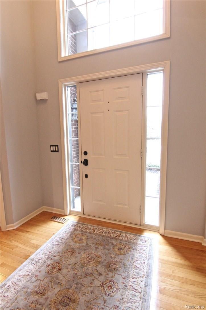 1604 Chase Rochester, MI 48307 - Photo 52 of 58 IMG_7089.jpg
