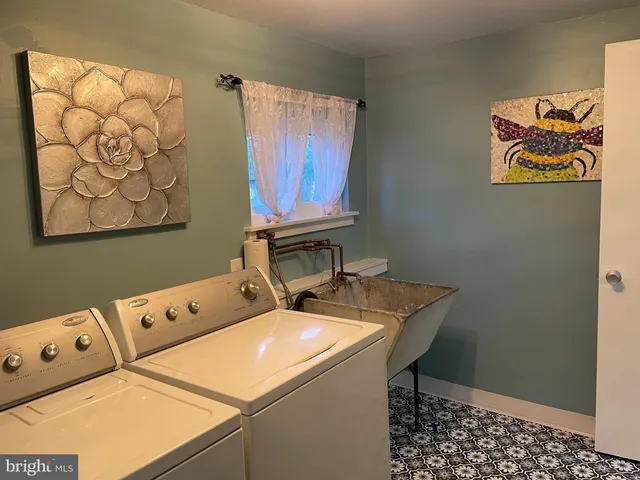 $499,000 | 2400 Edge Hill Road, Willow Grove, PA 19090