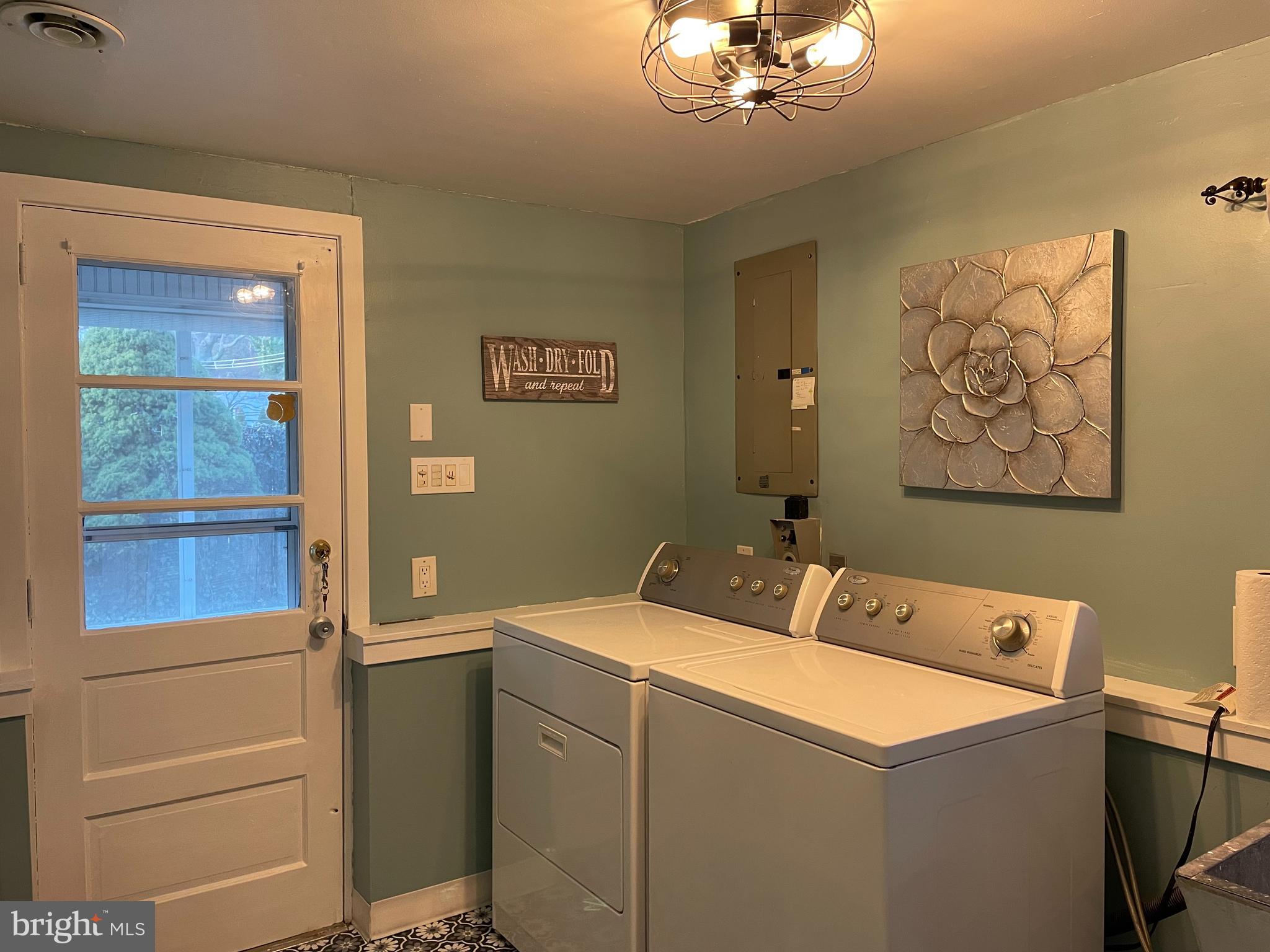 2400 Edge Hill Road Willow Grove, PA 19090 - Photo 32 of 43 a utility room with a washer and dryer