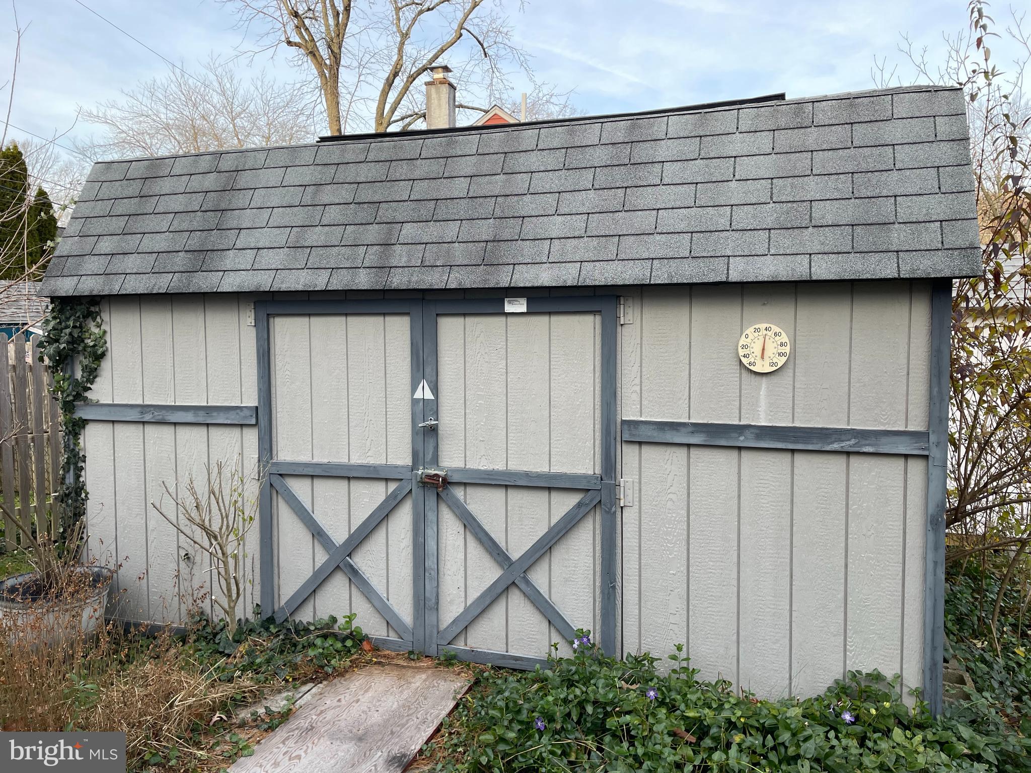 2400 Edge Hill Road Willow Grove, PA 19090 - Photo 5 of 43 a view of outdoor space