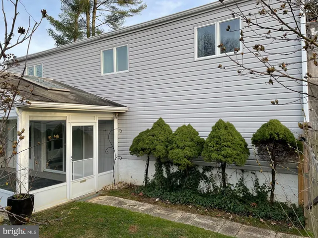 $499,000 | 2400 Edge Hill Road, Willow Grove, PA 19090