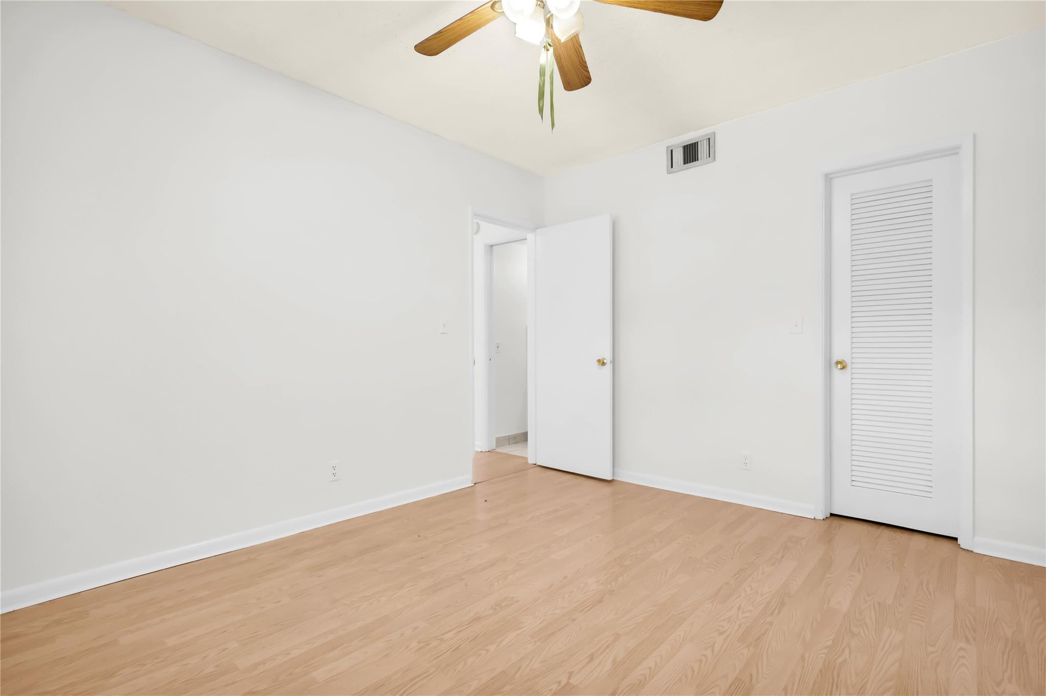 1951 Northeast 39th Street, Unit 337 Lighthouse Point, FL 33064 - Photo 16 of 27 Photo 16