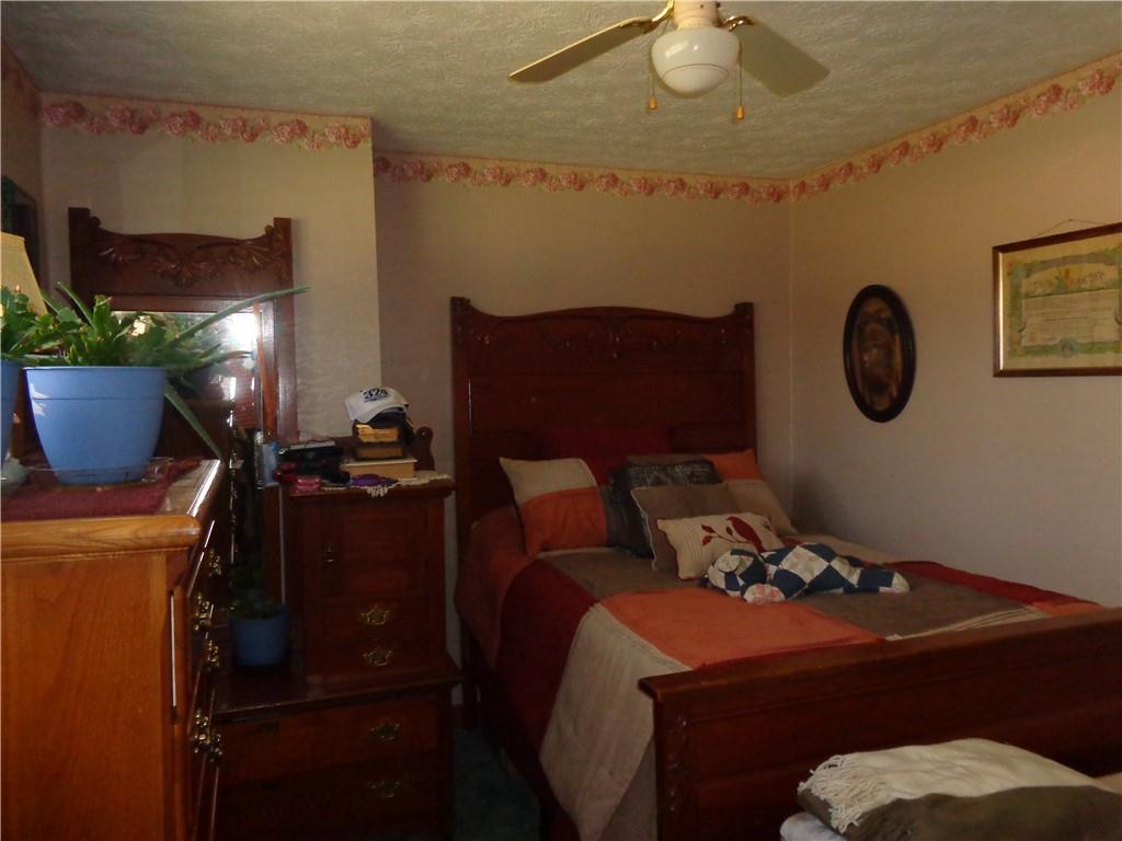 20 North Foster Road Jackson Center, PA 16133 - Photo 14 of 25