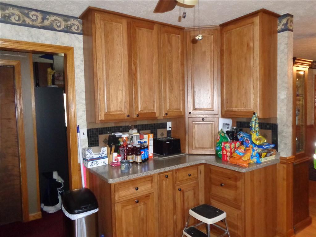 20 North Foster Road Jackson Center, PA 16133 - Photo 7 of 25