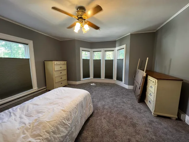 $2,100 | 9 Salem Street, Unit A, Exeter, NH 03833