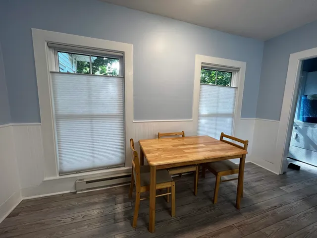 $2,100 | 9 Salem Street, Unit A, Exeter, NH 03833