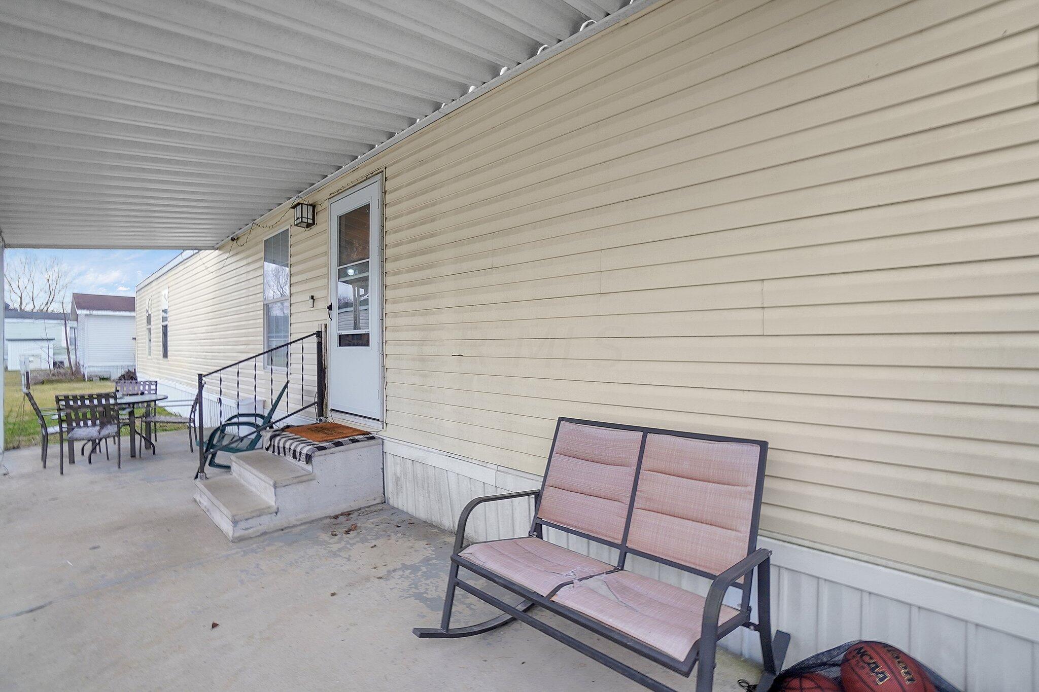 307 Chambersburg Road Columbus, OH 43207 - Photo 3 of 24 3-web-or-mls-307-chambersburg-rd