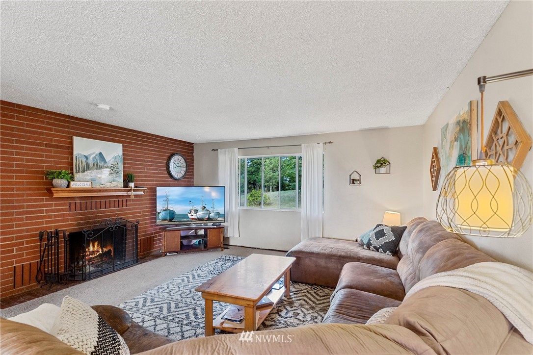 929 Beachley Road Sedro-Woolley, WA 98284 - Photo 2 of 23 Gallery Image 2
