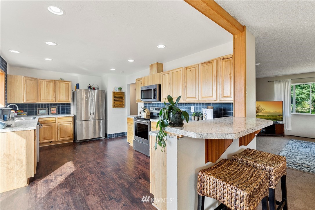 929 Beachley Road Sedro-Woolley, WA 98284 - Photo 4 of 23 Gallery Image 4