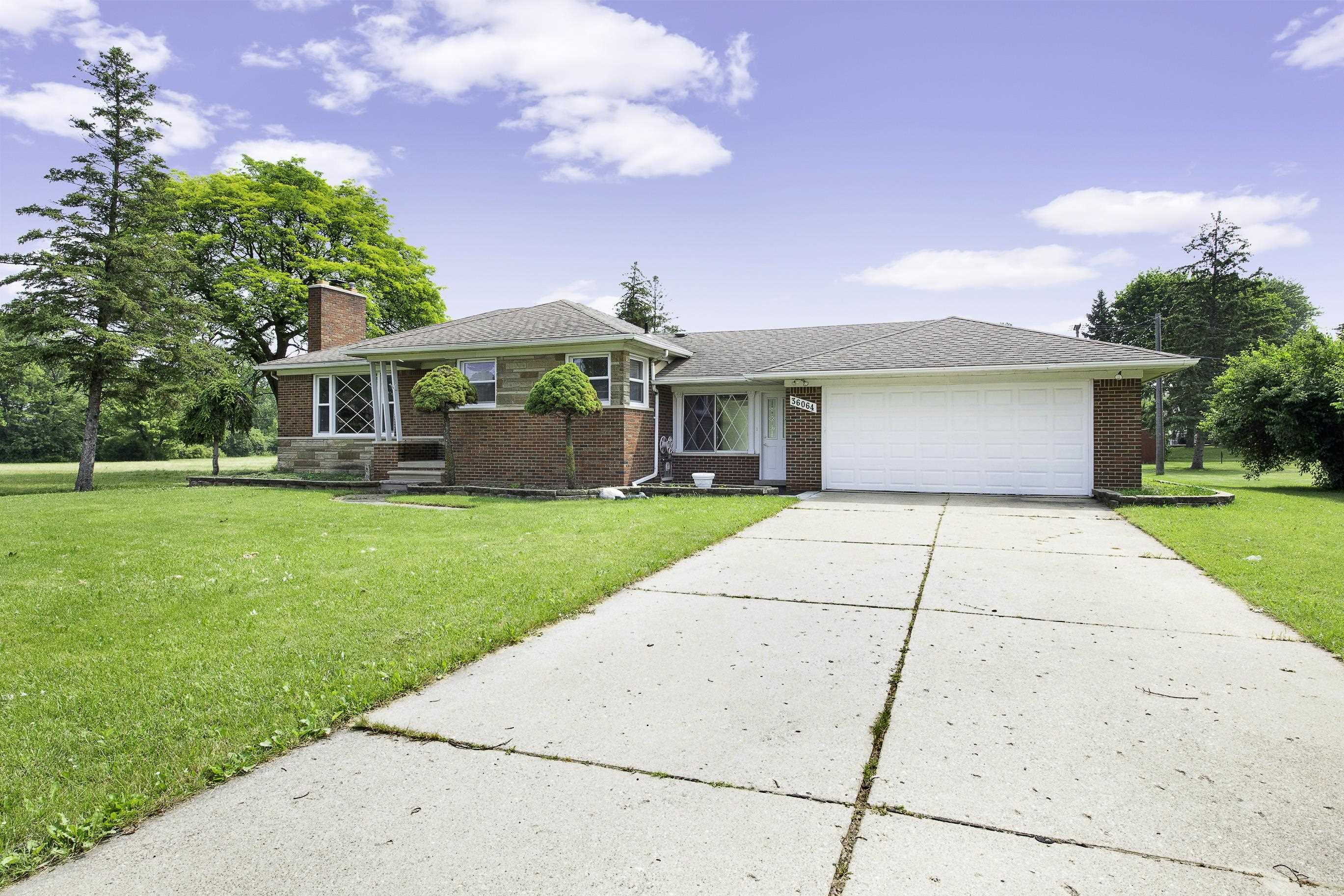 36064 Garfield Road Clinton Township, MI 48035 - Photo 14 of 42 50113285-13.JPG