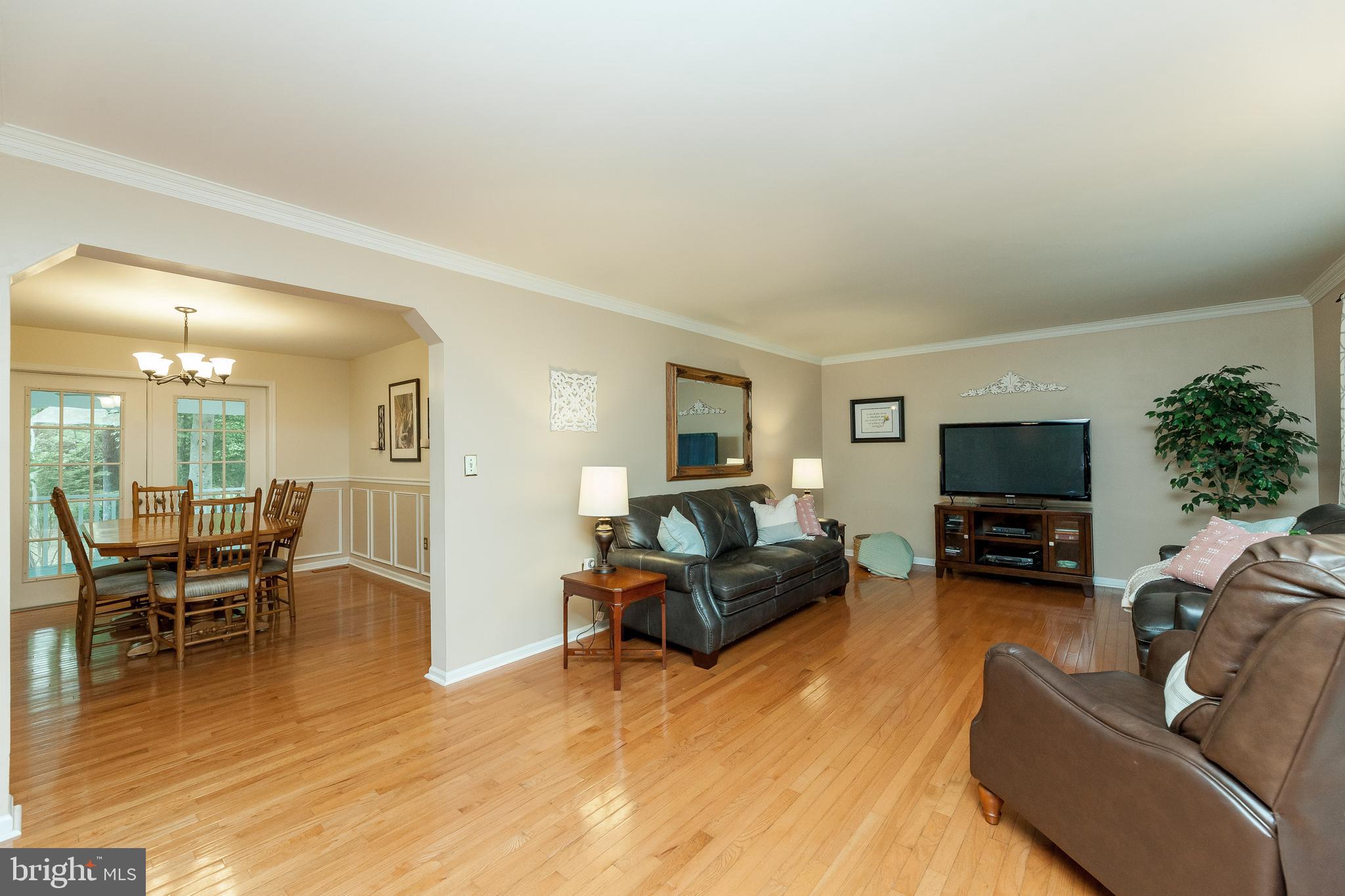43355 Medleys Neck Road Leonardtown, MD 20650 - Photo 4 of 47 Family Room