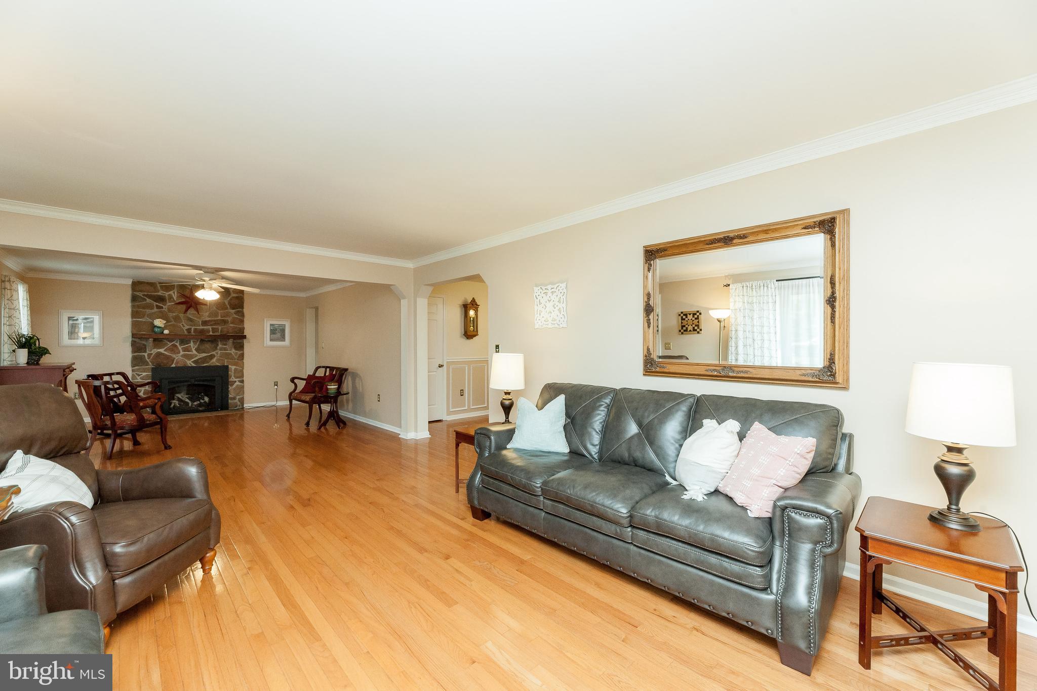 43355 Medleys Neck Road Leonardtown, MD 20650 - Photo 6 of 47 Family Room