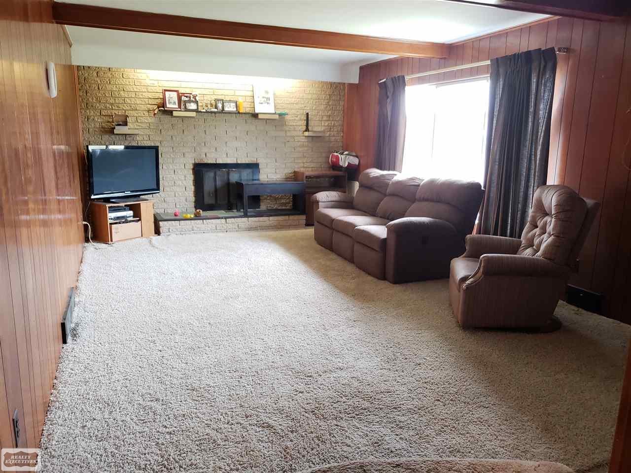 3201 Capac Road Capac, MI 48014 - Photo 5 of 18 Family Room