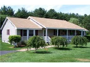 63 Pelham Road Hudson, NH 03051 - Photo 2 of 5 Gallery Image 2