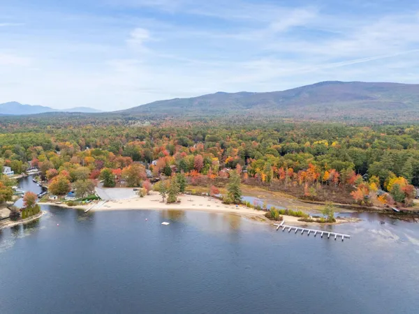 $425,000 | 7 Eden Lane, Moultonborough, NH 03254