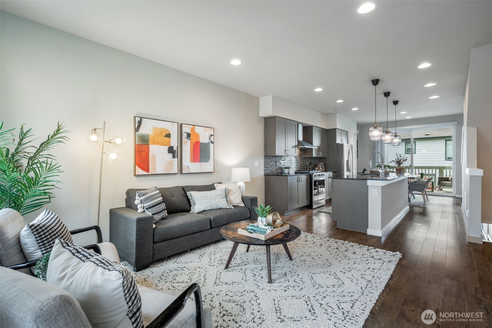 9725 10th Place Southwest Seattle, WA 98106 - Photo 6 of 40