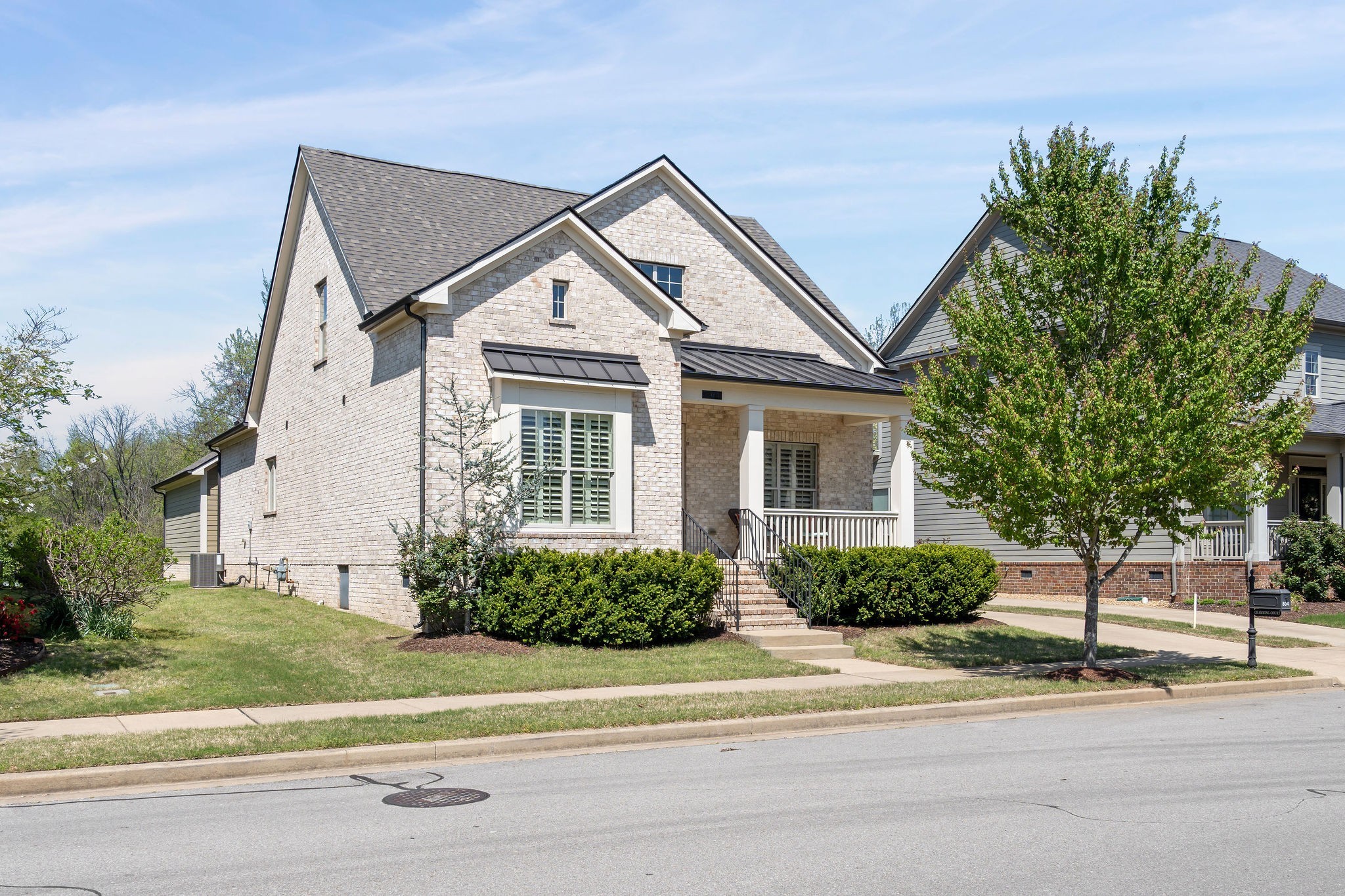 804 Charming Court Franklin, TN 37064 - Photo 2 of 48