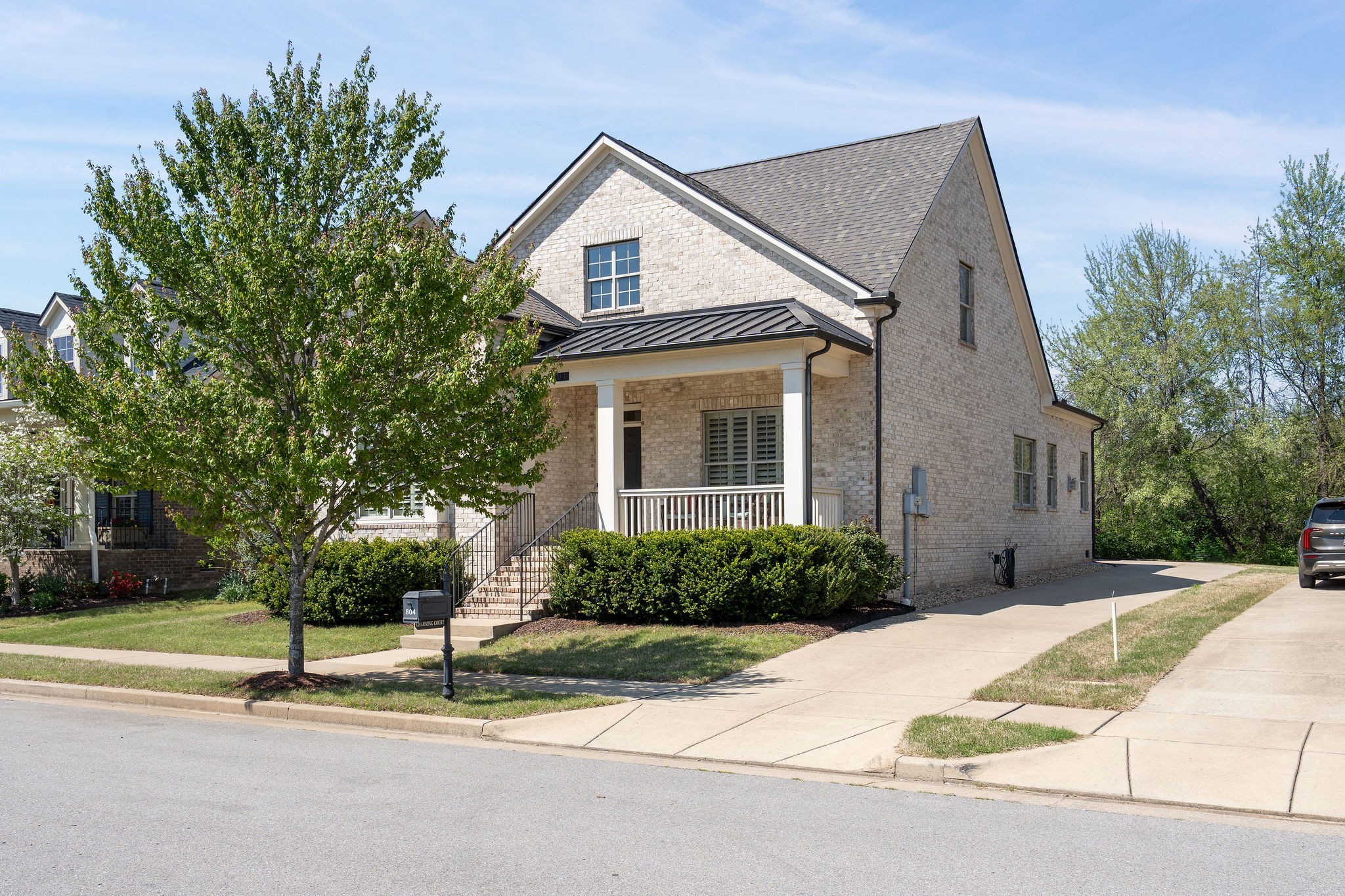 804 Charming Court Franklin, TN 37064 - Photo 4 of 48