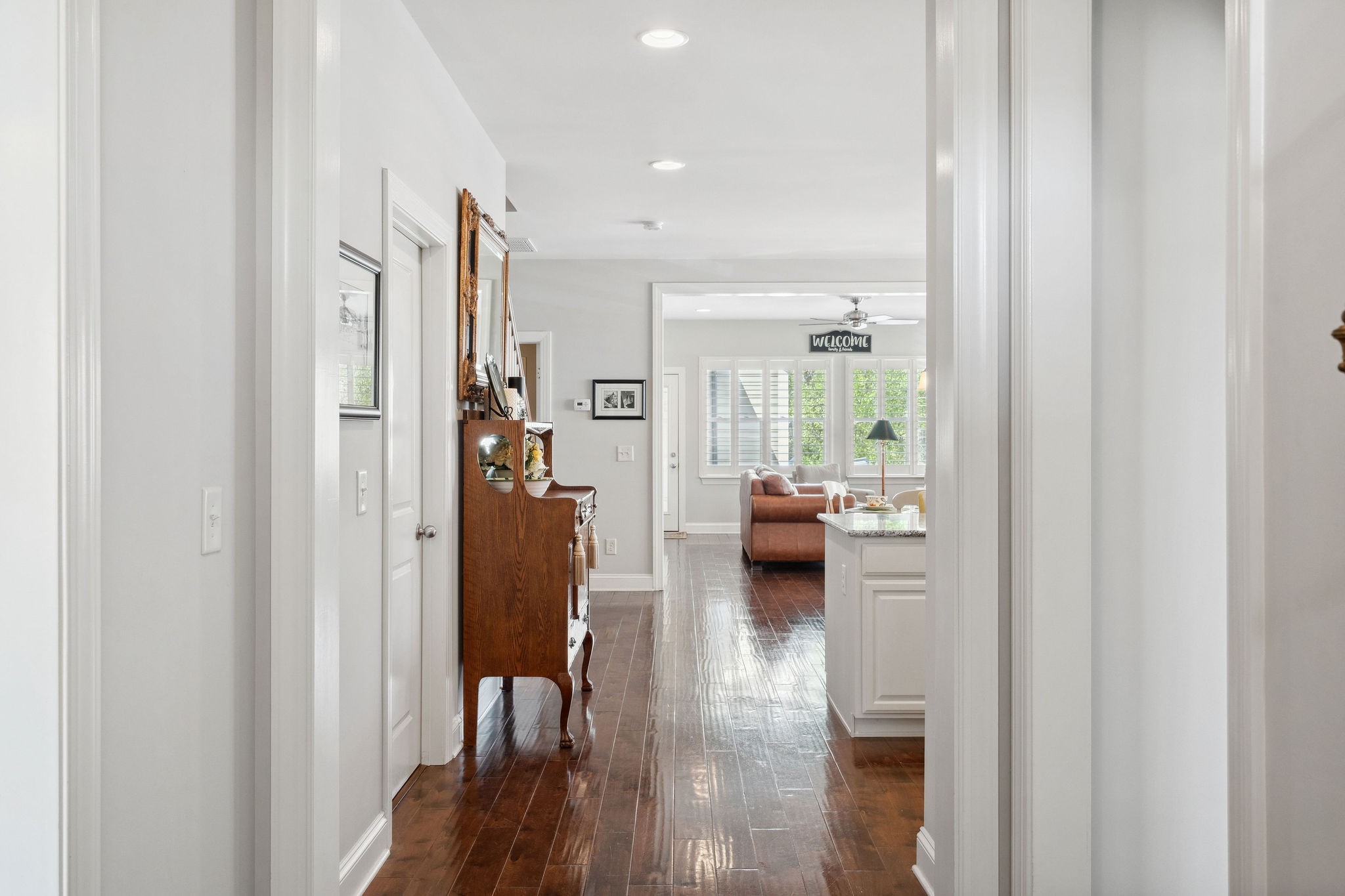 804 Charming Court Franklin, TN 37064 - Photo 5 of 48