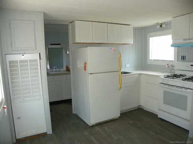 $1,195 | 20 Woodland Drive, Waterford, CT 06385