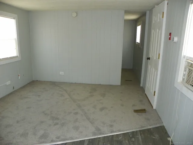 $1,195 | 20 Woodland Drive, Waterford, CT 06385