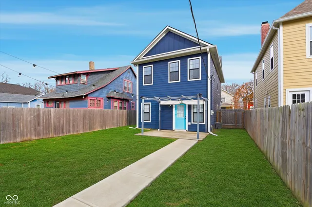 $2,400 | Undisclosed Address, Indianapolis, IN 46201