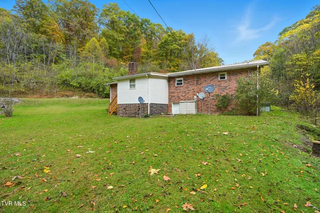 $125,000 | 613 Turkey Branch, Clinchco, VA 24226