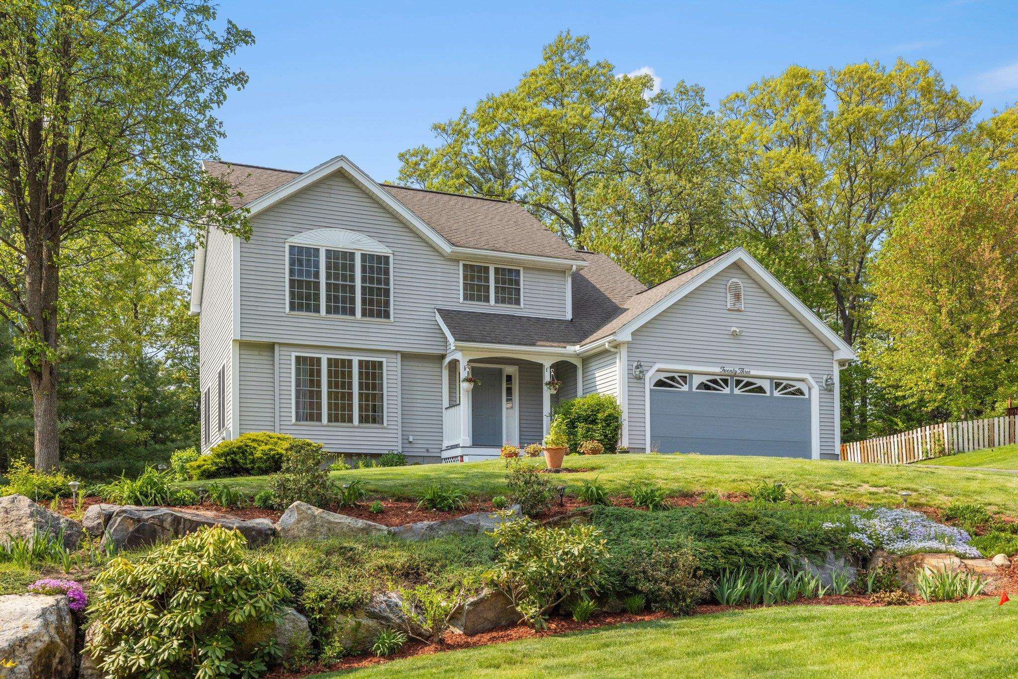 23 Hampton Street Concord, NH 03301 - Photo 3 of 40