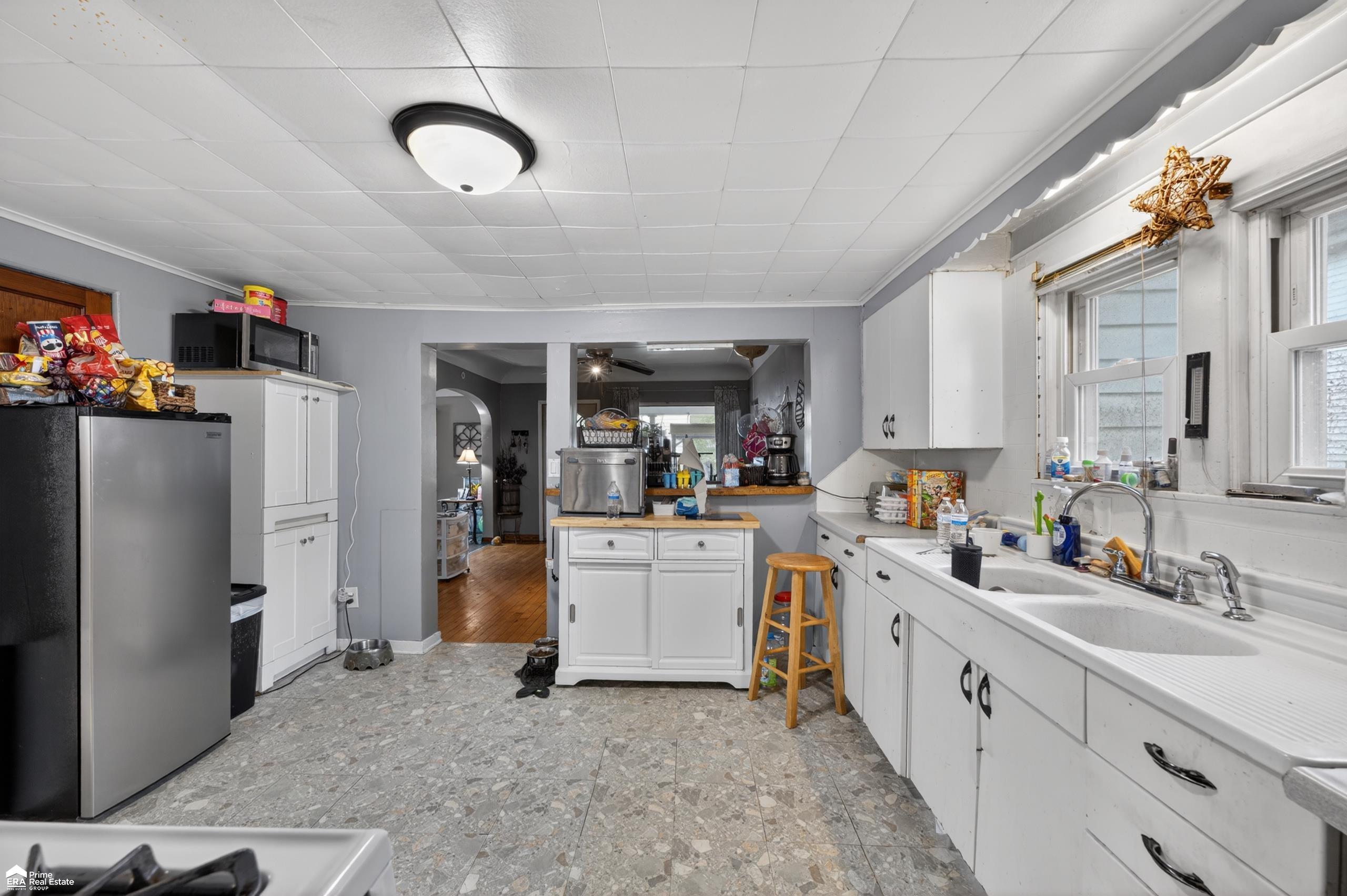 1409 Stanton Street Bay City, MI 48708 - Photo 10 of 34