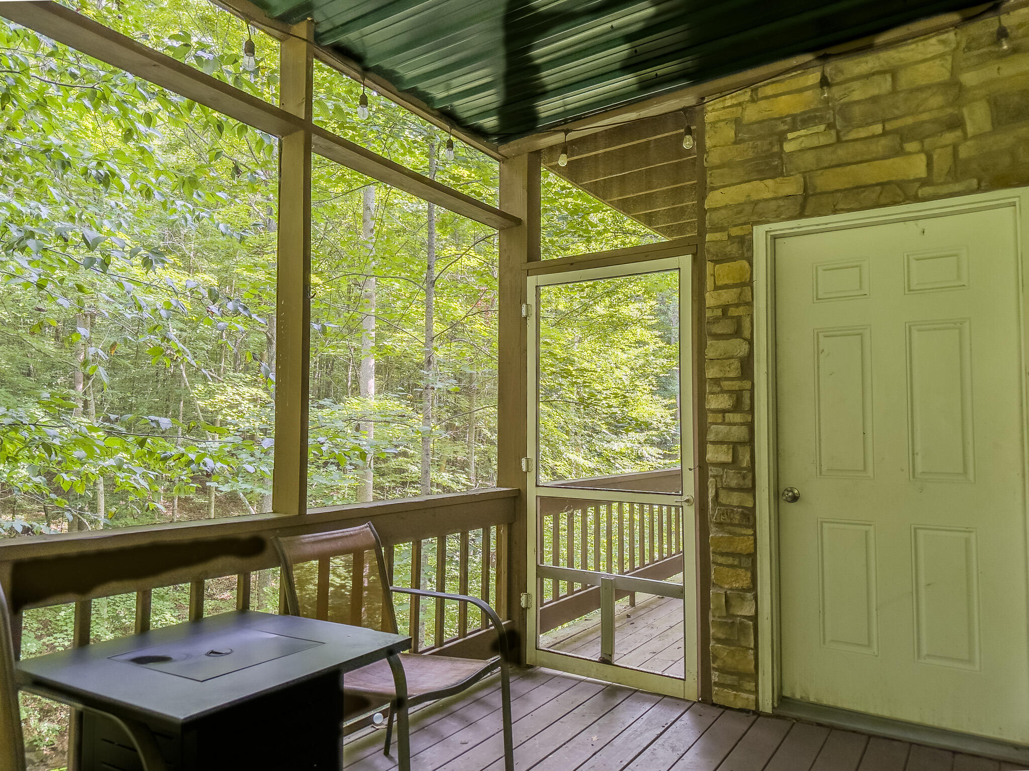 253 Stoneybrook Road Burnside, KY 42519 - Photo 42 of 61 Lower Level Deck2