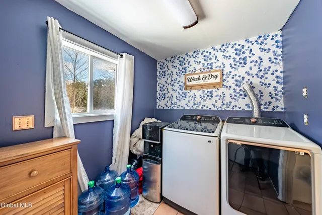 $345,000 | 9 Conans Run, Milton, NY 12020