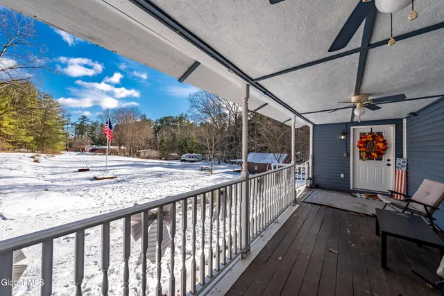 $345,000 | 9 Conans Run, Milton, NY 12020