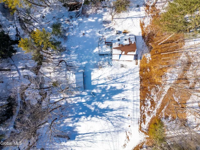 $345,000 | 9 Conans Run, Milton, NY 12020