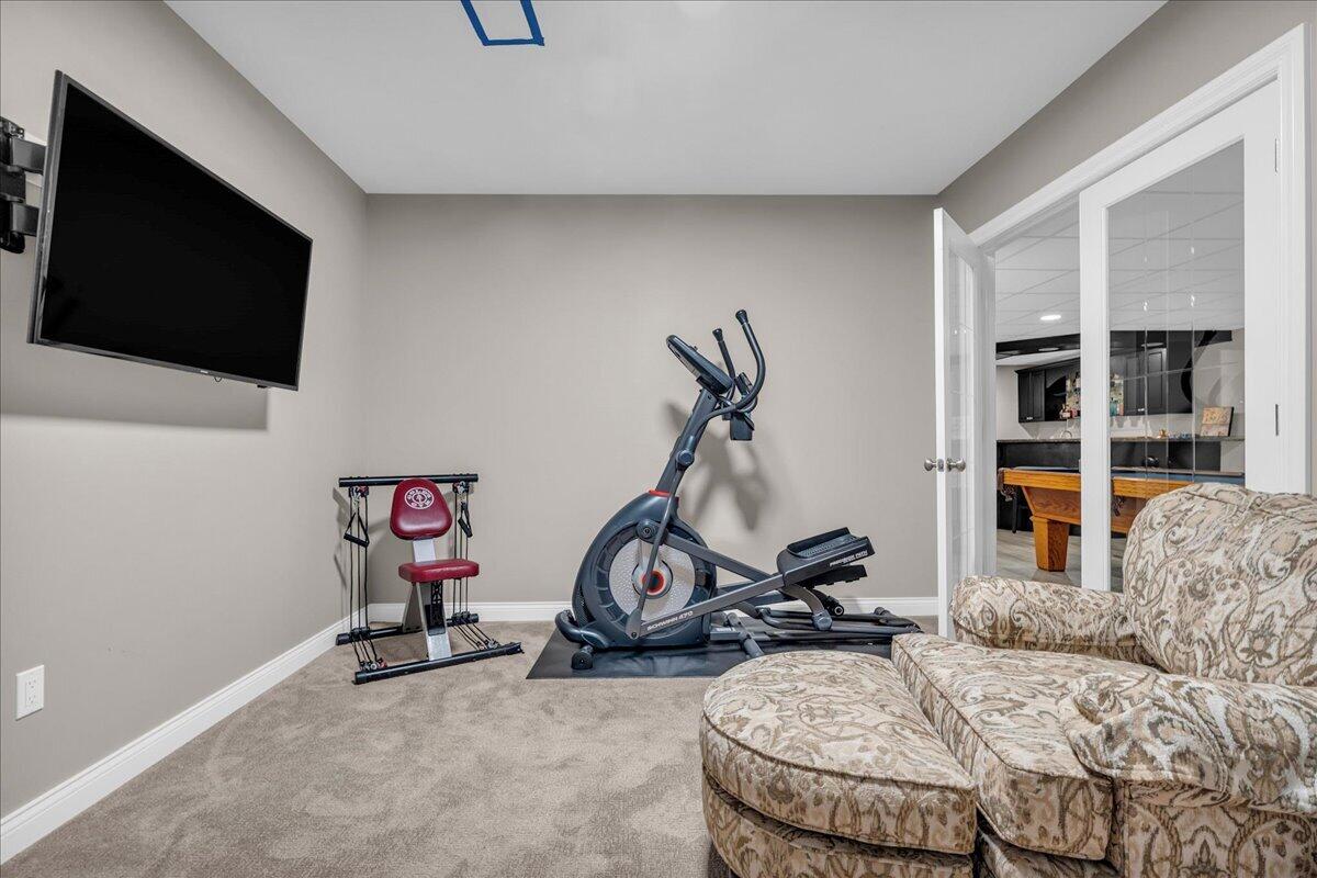 303 Terry Avenue Rochester, MI 48307 - Photo 38 of 45 44-50-DSC03817